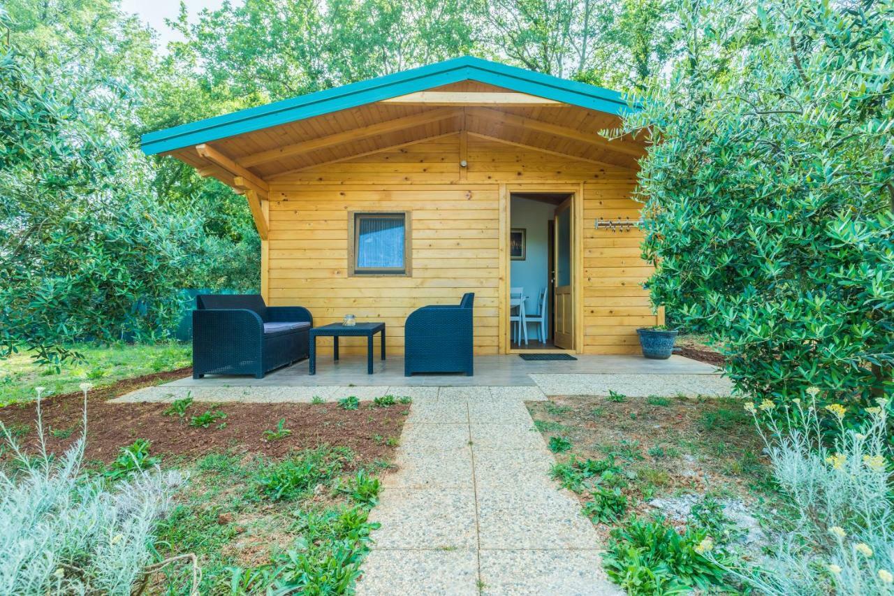 Eco Holiday Home Lavanda Funtana Exterior foto